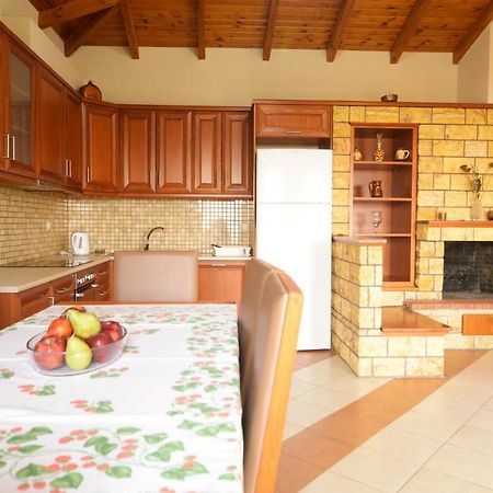 Papadeas Villas Megali Mantineia ภายนอก รูปภาพ