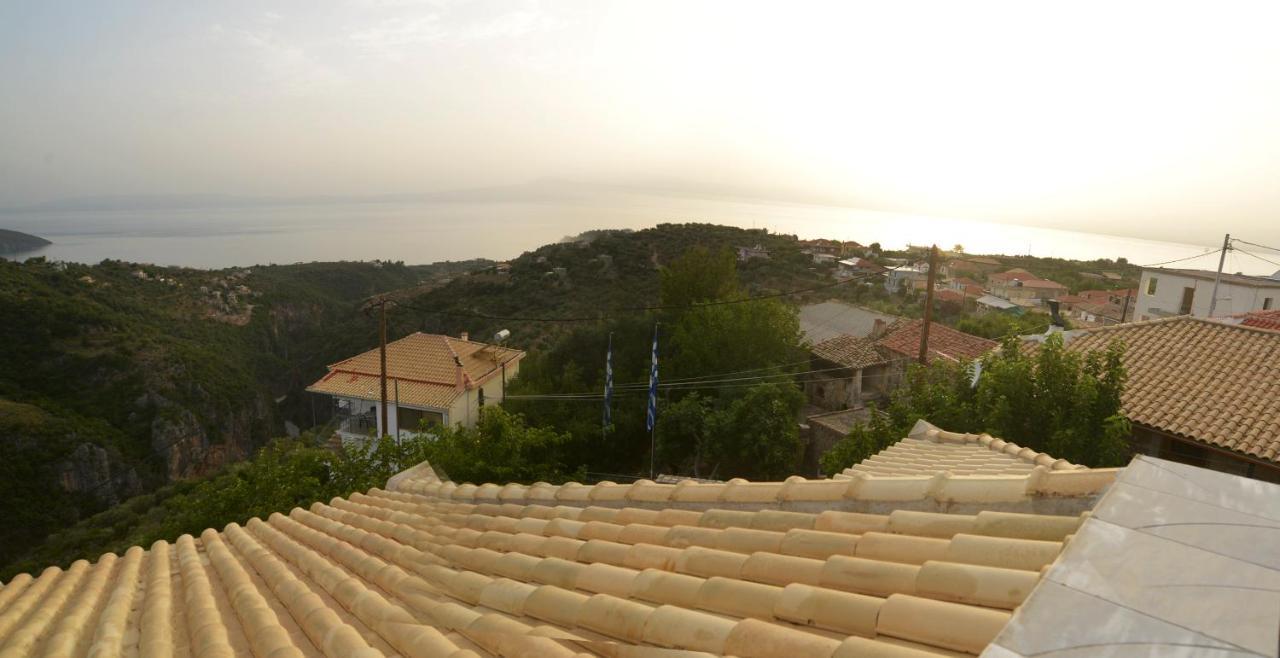 Papadeas Villas Megali Mantineia ภายนอก รูปภาพ