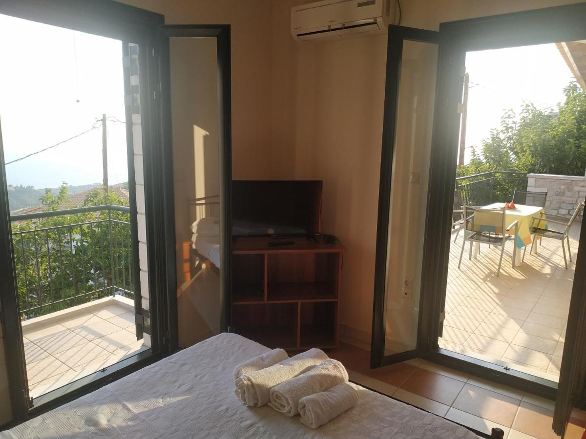 Papadeas Villas Megali Mantineia ภายนอก รูปภาพ