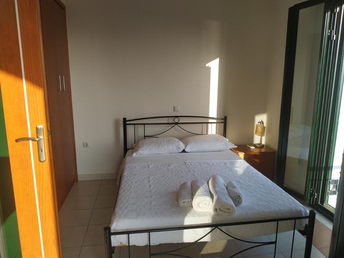 Papadeas Villas Megali Mantineia ภายนอก รูปภาพ