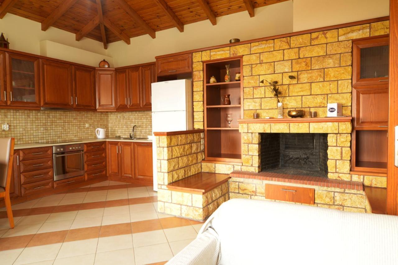 Papadeas Villas Megali Mantineia ภายนอก รูปภาพ