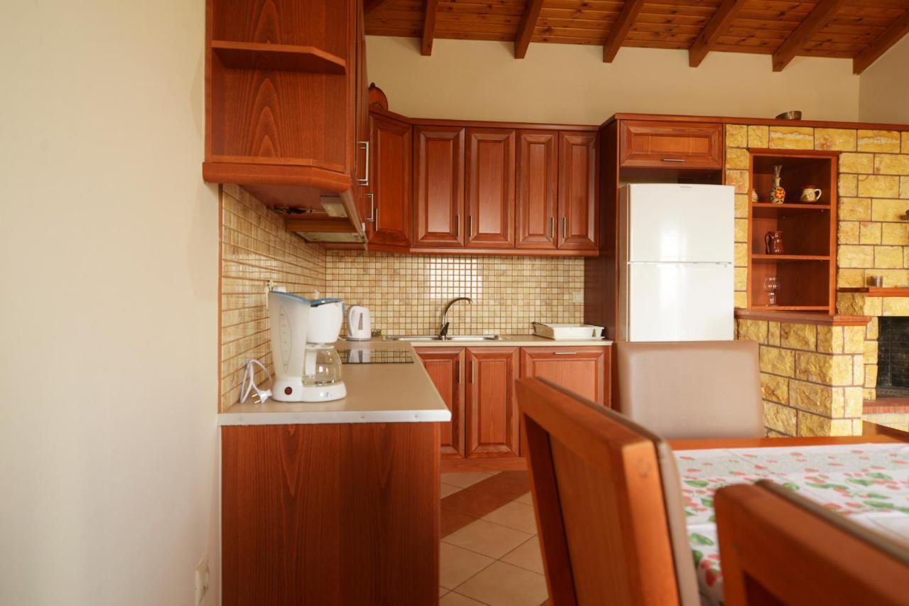 Papadeas Villas Megali Mantineia ภายนอก รูปภาพ
