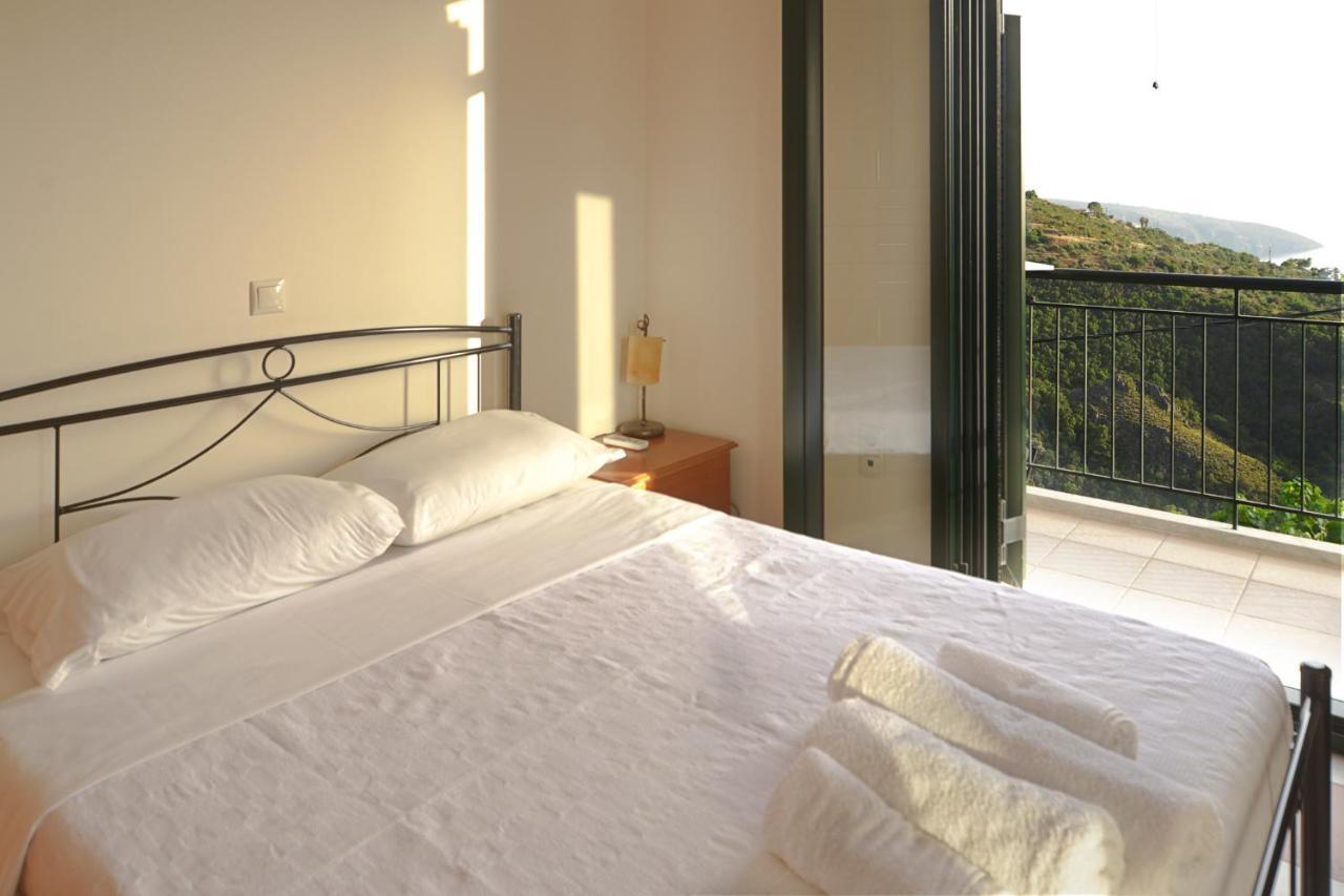 Papadeas Villas Megali Mantineia ภายนอก รูปภาพ